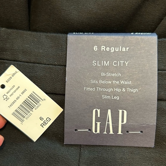 NEW GAP Slim City Bi-Stretch Cropped Dress Pant Women’s SZ 6 in Black Solid - Picture 7 of 7